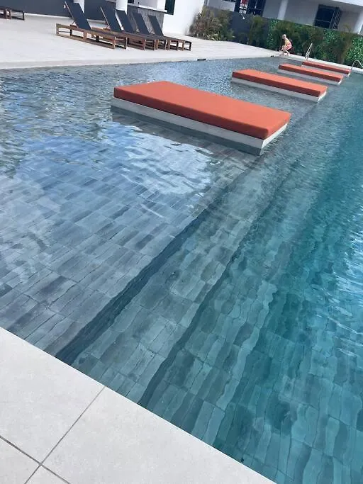 Daire Luxury Oceanview 1Br On Beach Cupecoy